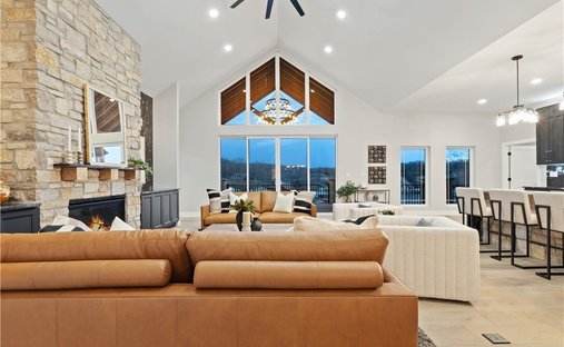 House in Sunrise Beach, Missouri, United States 1
