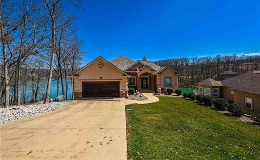House in Lake Ozark, Missouri, United States 1