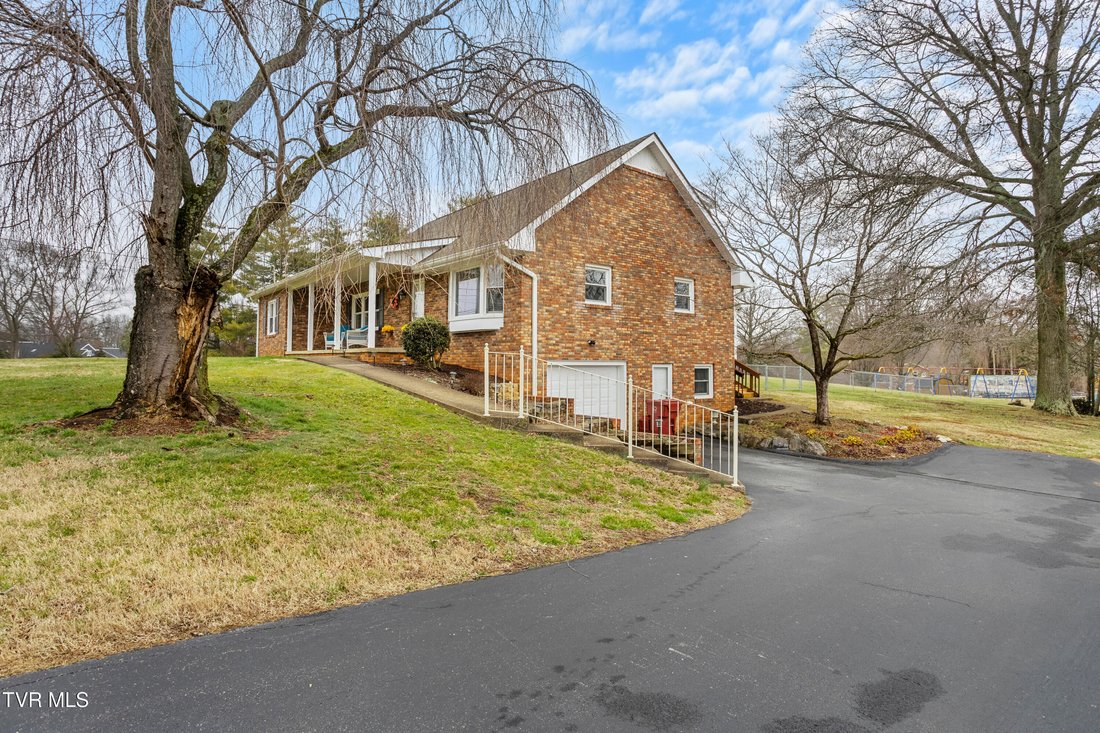 House in Johnson City, Tennessee, United States 2 - 17791875