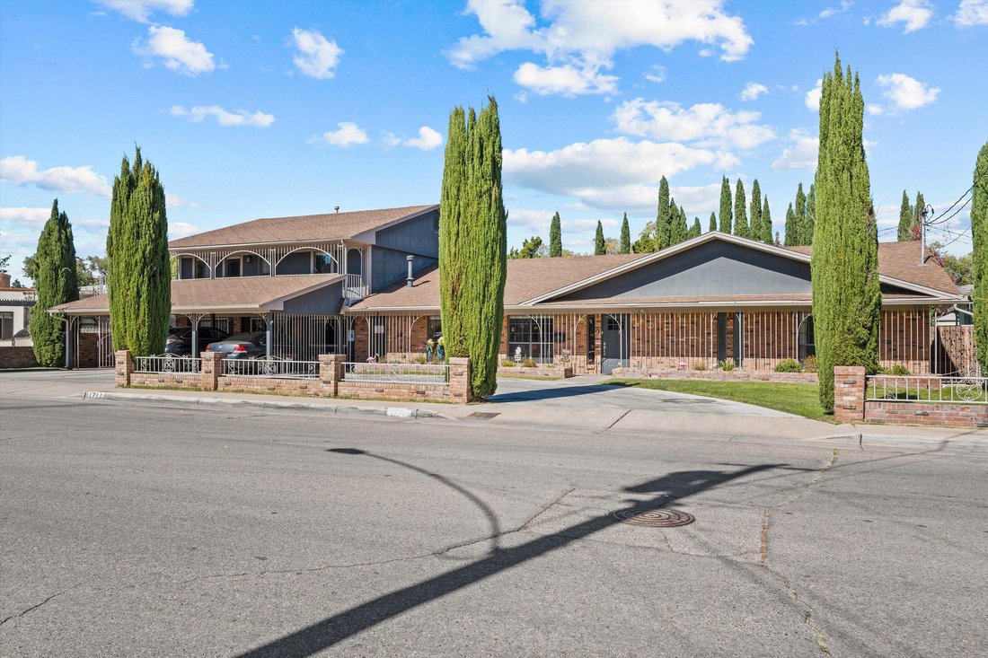 Albuquerque, New Mexico, United States 1 - 17792505