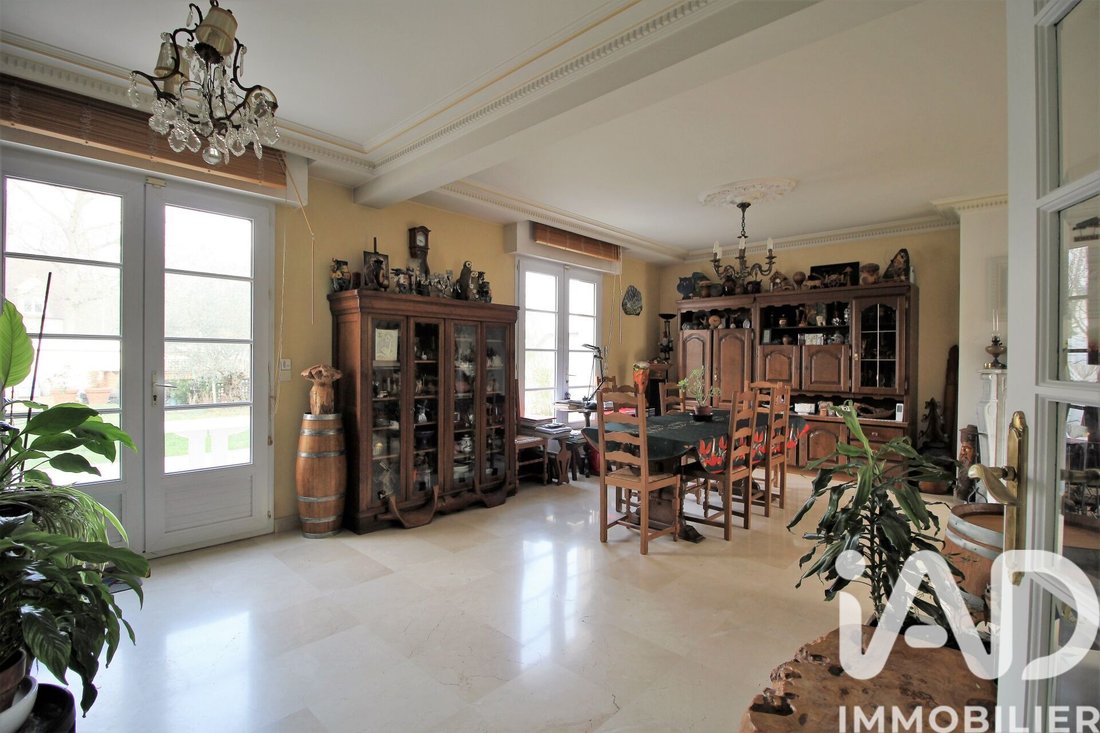 House in Le Reveillon, Villecresnes, France 5 - 17797281