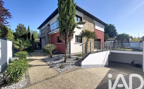 Casa a Ouest, Vern-sur-Seiche, Francia 1