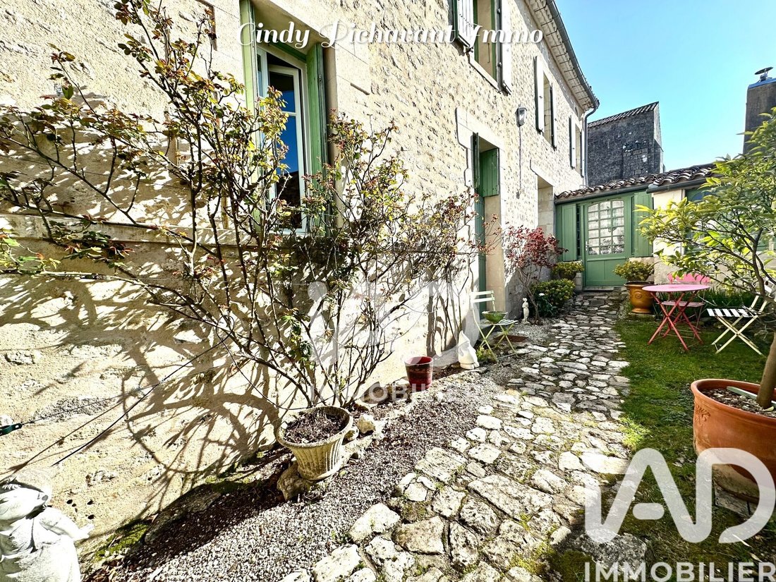 House in Mornac-sur-Seudre, Nouvelle-Aquitaine, France 1 - 17796976