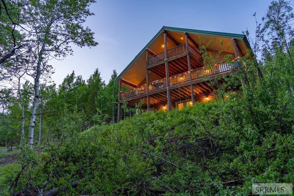 House in Island Park, Idaho, United States 3 - 17793615