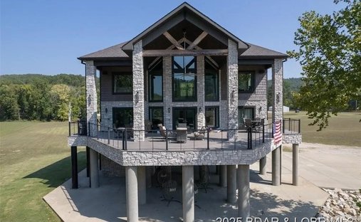 House in Van Buren, Missouri, United States 1