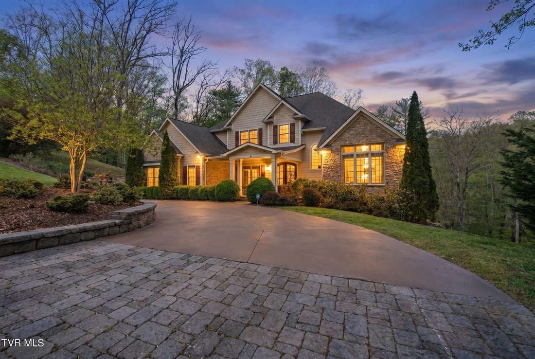 House in Bristol, Tennessee, United States 1 - 17791553