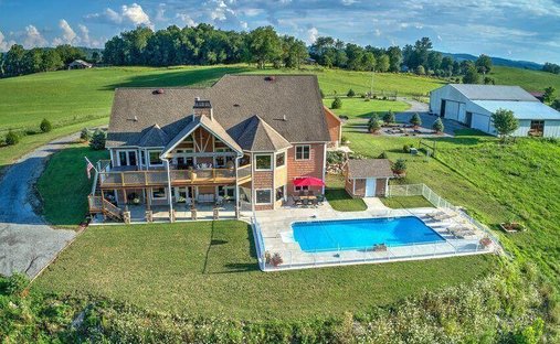 House in Ewing, Virginia, United States 1
