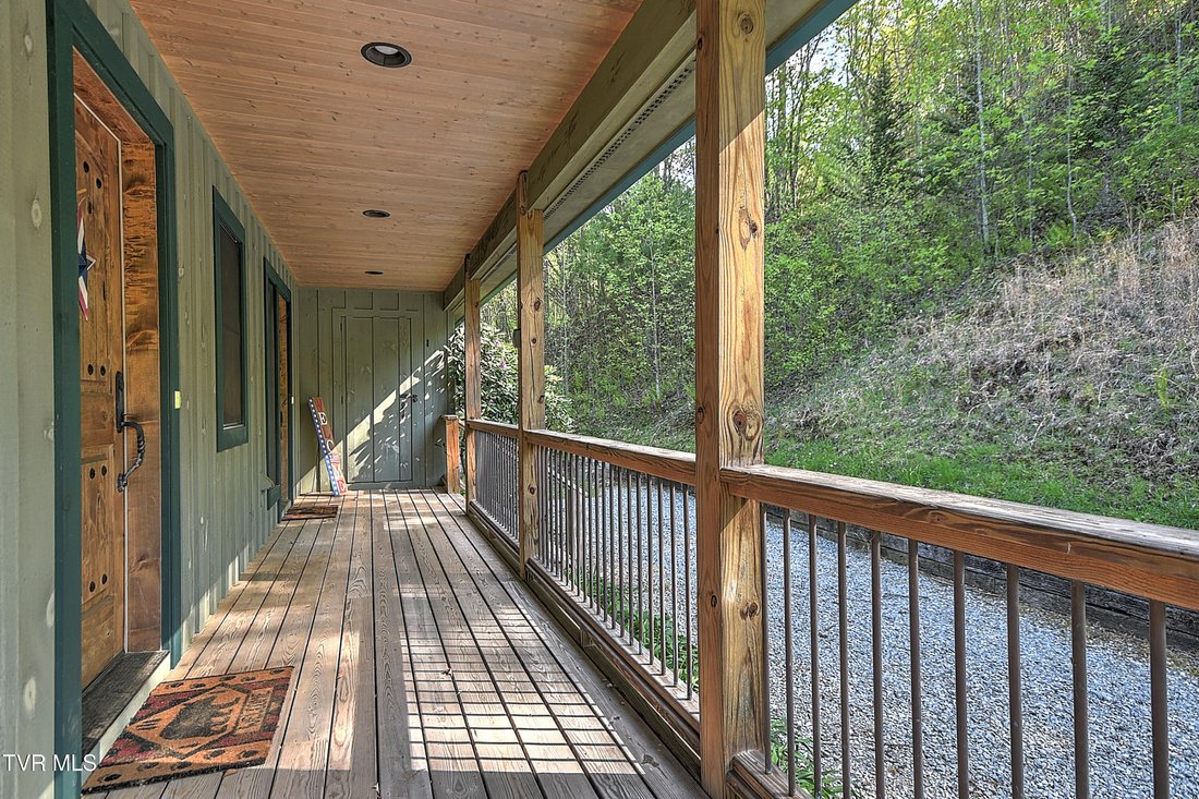 House in Roan Mountain, Tennessee, United States 5 - 17791392