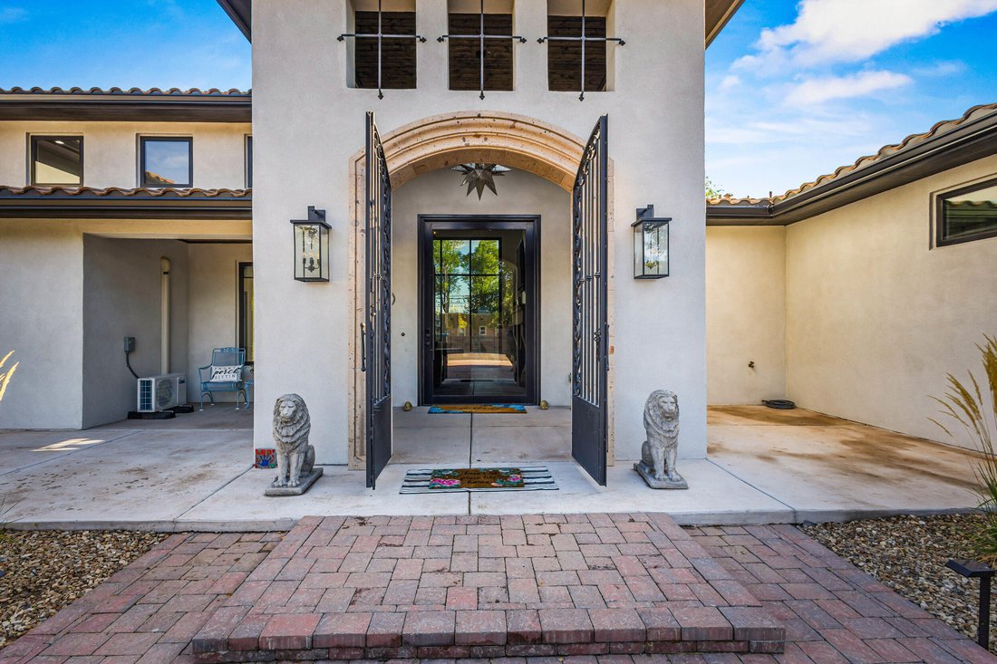 House in Albuquerque, New Mexico, United States 5 - 17792149