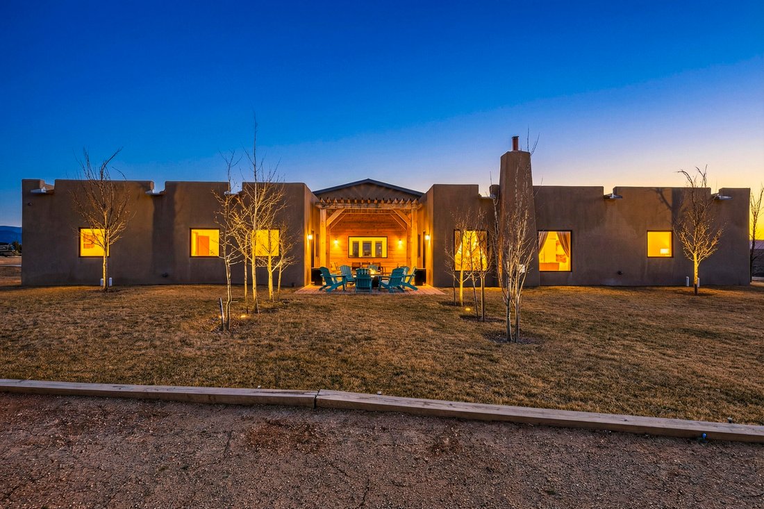 House in Ranchos de Taos, New Mexico, United States 1 - 17792698
