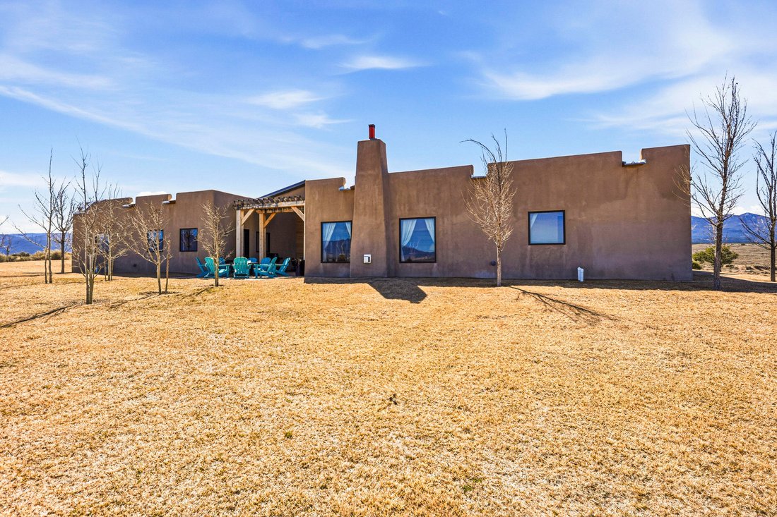 House in Ranchos de Taos, New Mexico, United States 3 - 17792698
