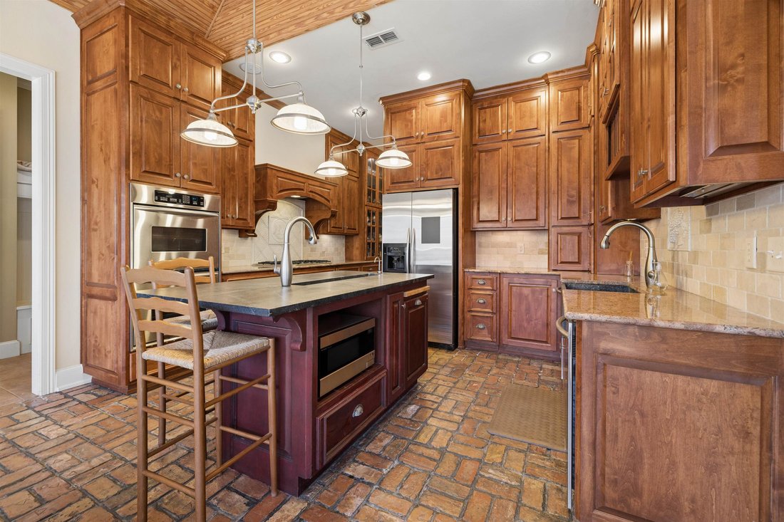 House in Tyler, Texas, United States 3 - 17792214