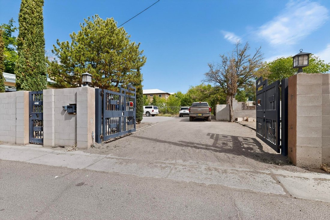 House in Albuquerque, New Mexico, United States 4 - 17792464