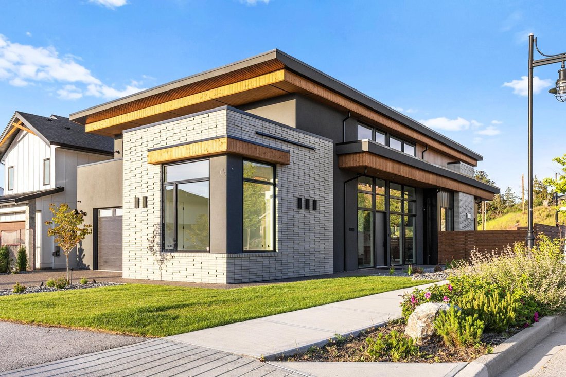 House in Kelowna, British Columbia, Canada 5 - 17242079