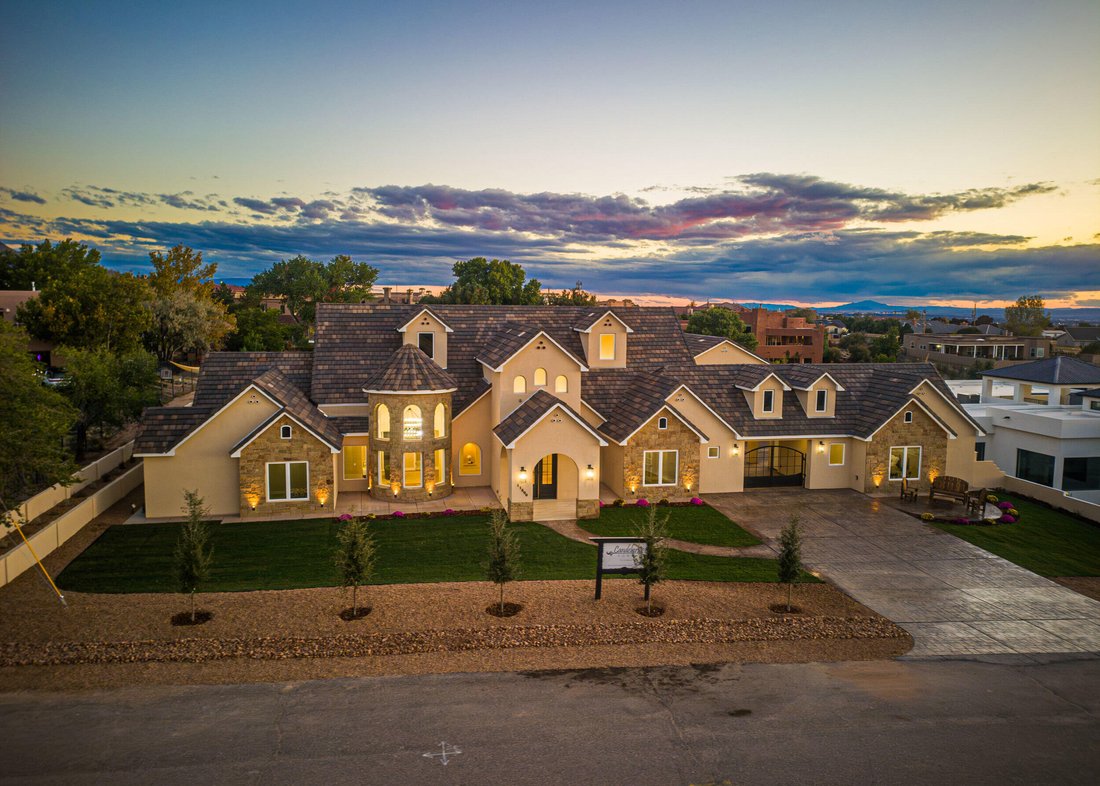 House in Albuquerque, New Mexico, United States 4 - 17792230