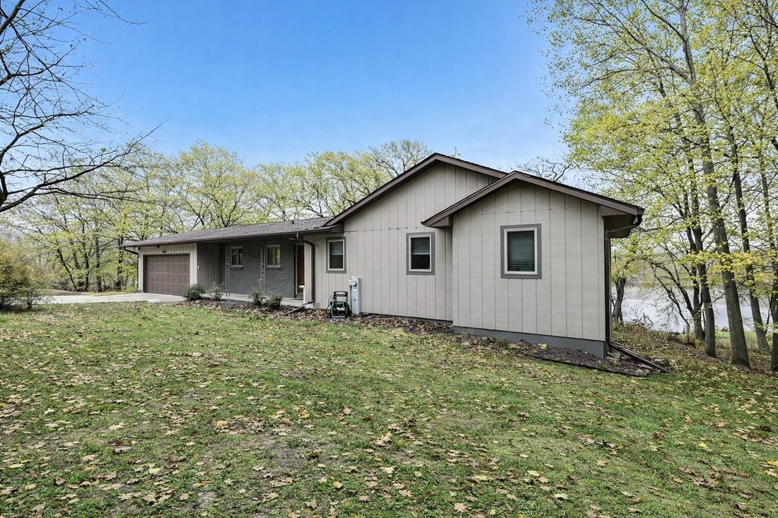 House in Portage, Wisconsin, United States 3 - 17792968