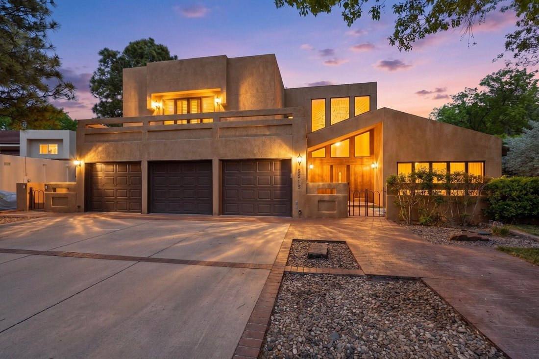 House in Albuquerque, New Mexico, United States 1 - 17792444