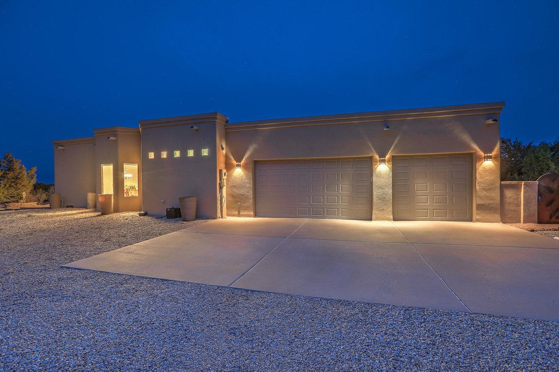 House in Placitas, New Mexico, United States 1 - 17792475