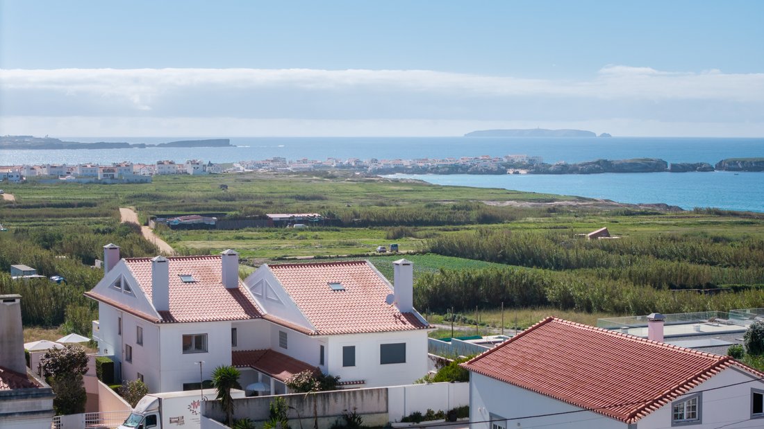 Villa in Ferrel, Leiria District, Portugal 1 - 17795004