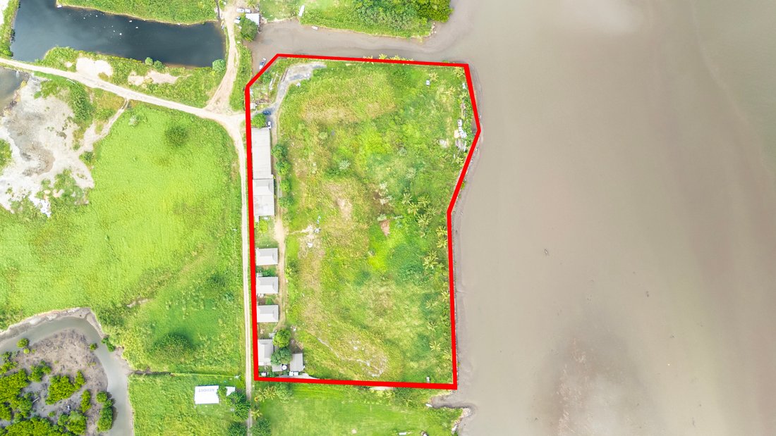 Land in Nadi, Western Division, Fiji 1 - 17797978