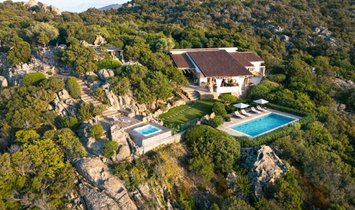 Villa in Rudalza, Olbia, Italy 1