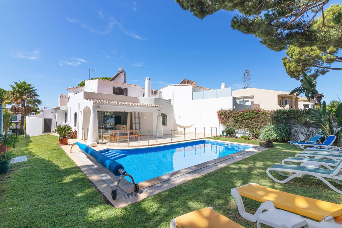 Villa in Vilamoura, Quarteira, Algarve 2 - 17794993