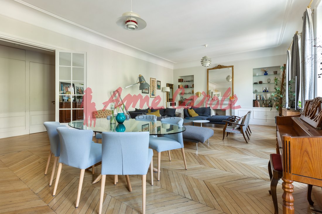 Apartamento en Saint Philippe du Roule, Paris 8e Arrondissement, París 4 - 17727432