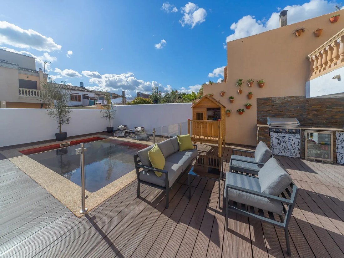 Townhouse in Maria de la Salut, Balearic Islands, Spain 1 - 17795270