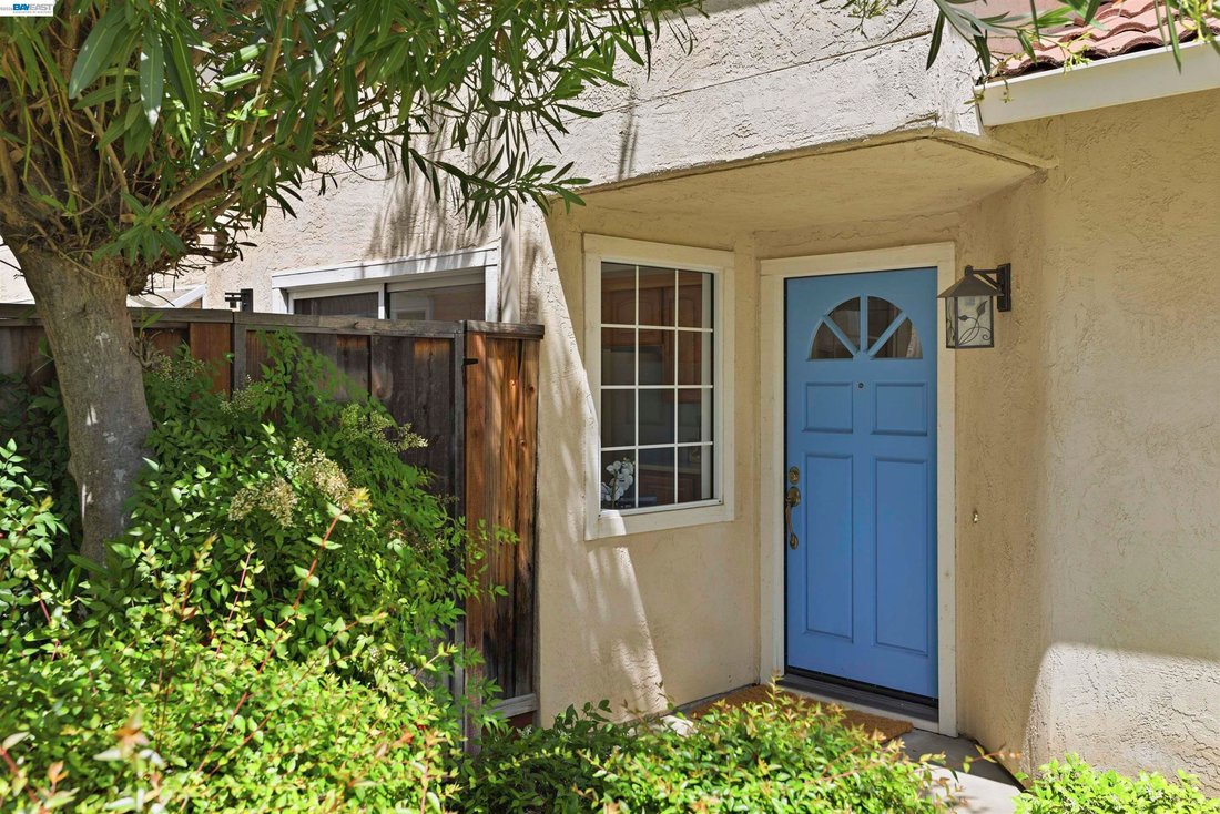 Townhouse in Pleasanton, California, United States 5 - 17798927