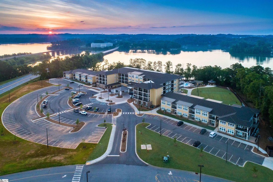 Condo in Seneca, South Carolina, United States 1 - 17794361
