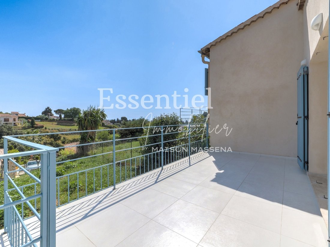 House in Saint-Laurent-du-Var, Provence-Alpes-Côte d'Azur, France 1 - 17797816