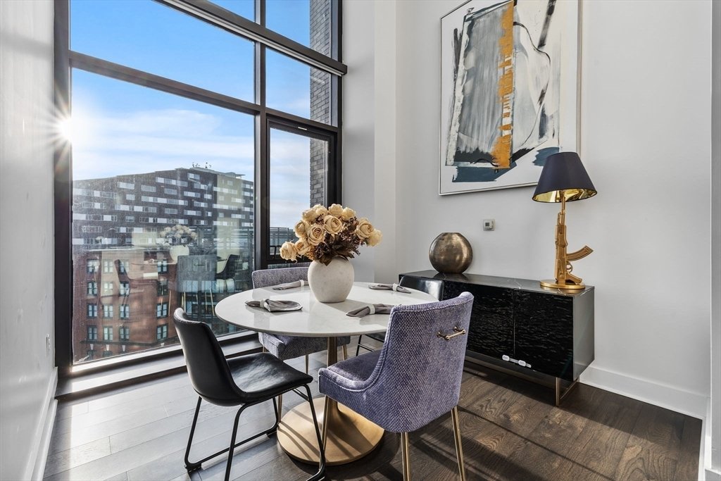 Condo in Boston, Massachusetts, United States 5 - 17796402