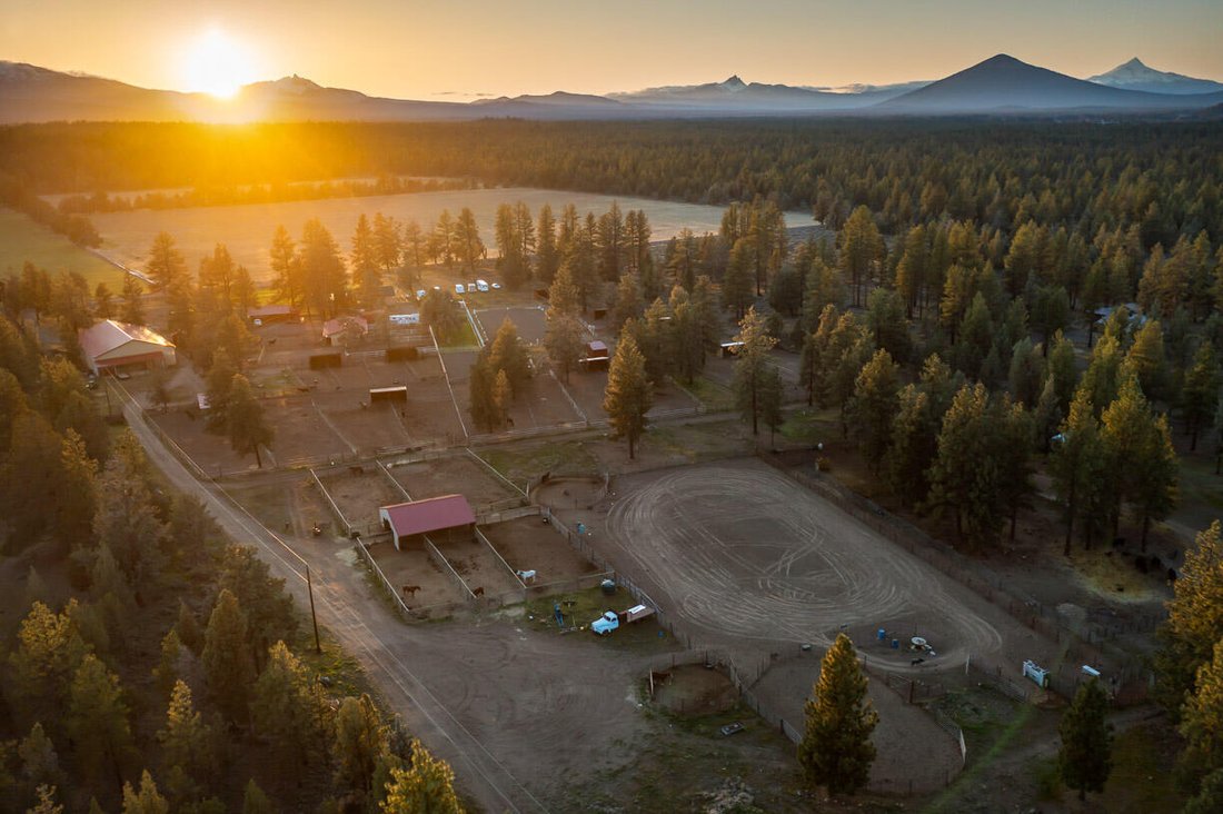 Land in Bend, Oregon, United States 2 - 17798519
