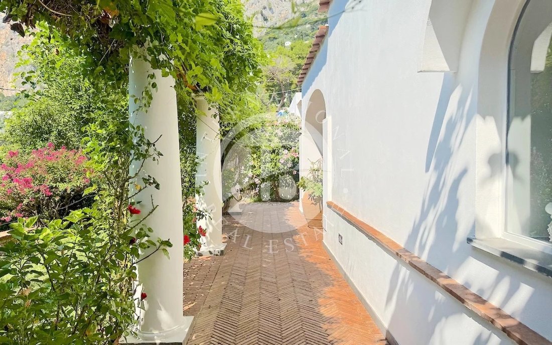 Villa in Capri, Campania, Italy 2 - 17796293