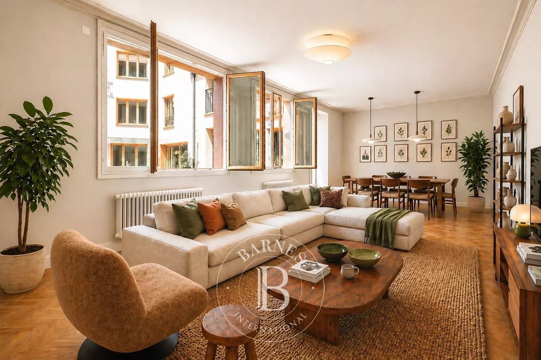 Townhouse in Centre Ville, Clichy, France 2 - 17800217