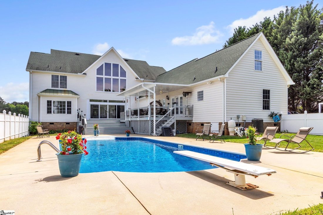 House in Taylors, South Carolina, United States 4 - 17794496