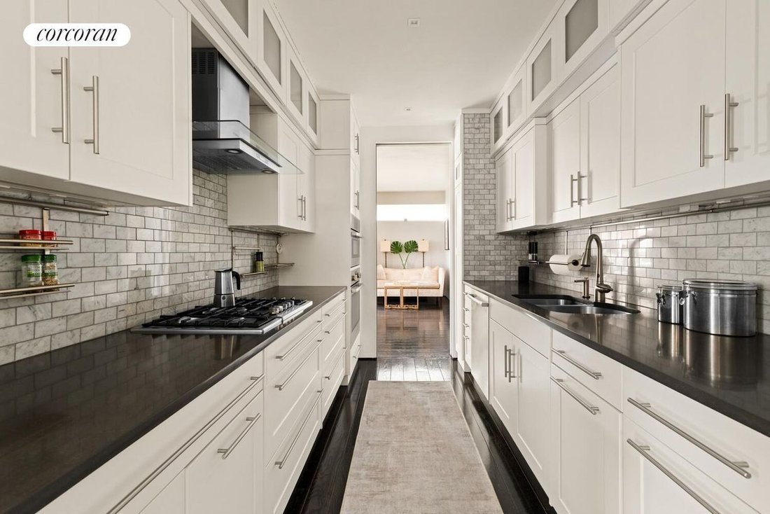 Condo in New York, New York, United States 3 - 17798083