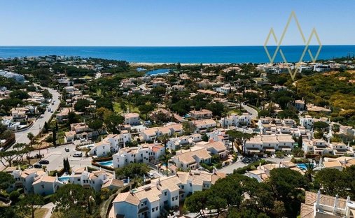 Townhouse in Vale do Lobo, Almancil, Portugal 1
