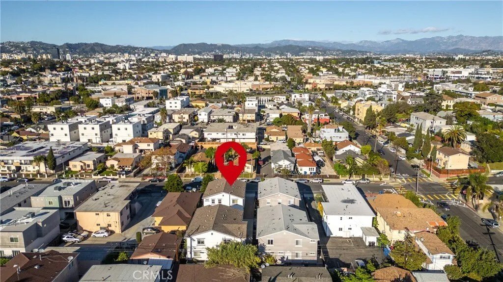 Los Angeles, California, United States 3 - 17740614