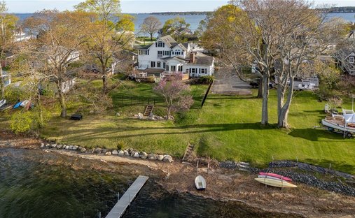 Maison à Warwick, Rhode Island, États-Unis 1