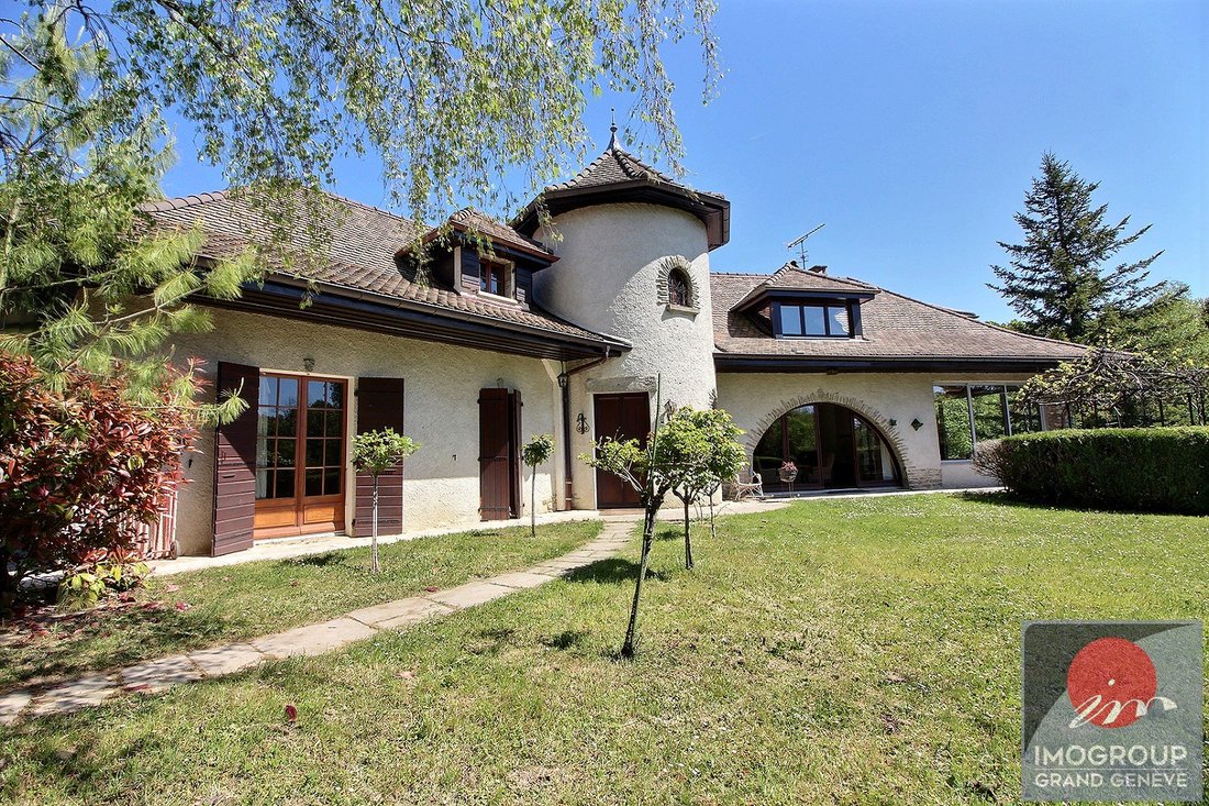 Villa in Messery, Auvergne-Rhône-Alpes, France 1 - 17796439