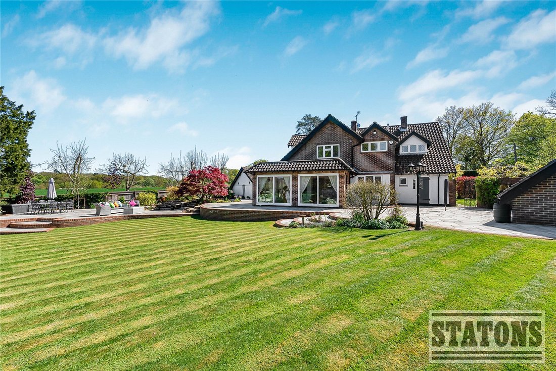 House in Bell Bar, Hatfield, England 3 - 17795366