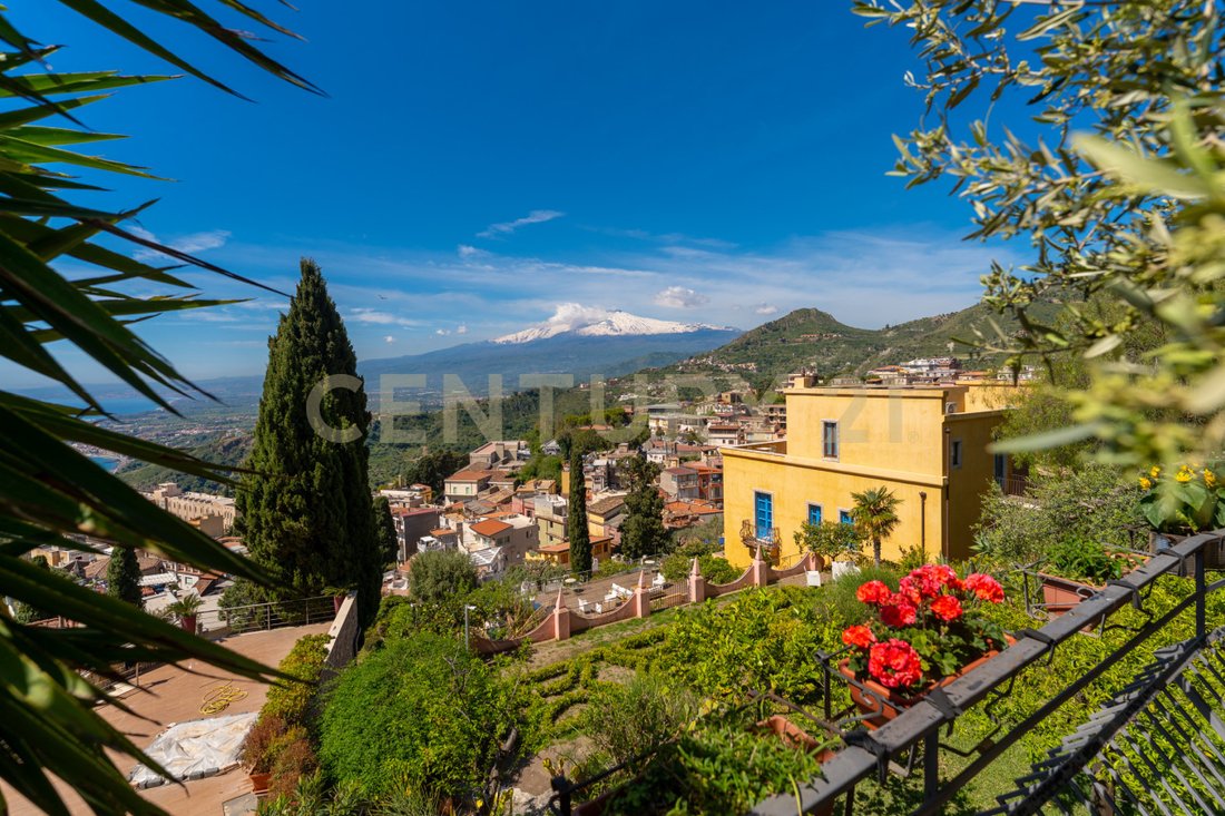Villa in Taormina, Sicily, Italy 1 - 17795237