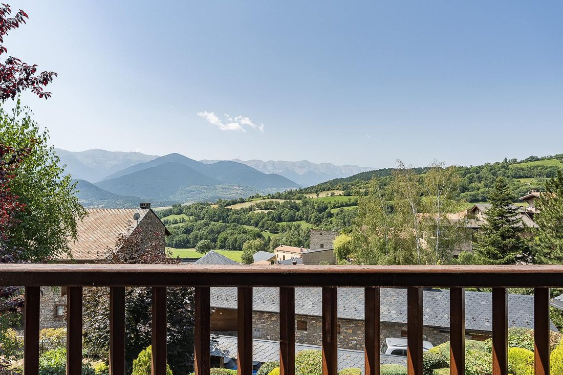 Villa in Prullans, Catalonia, Spain 5 - 16987651
