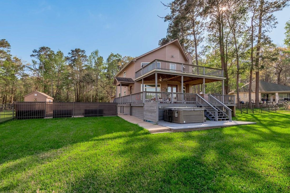 House in Trinity, Texas, United States 2 - 17800005