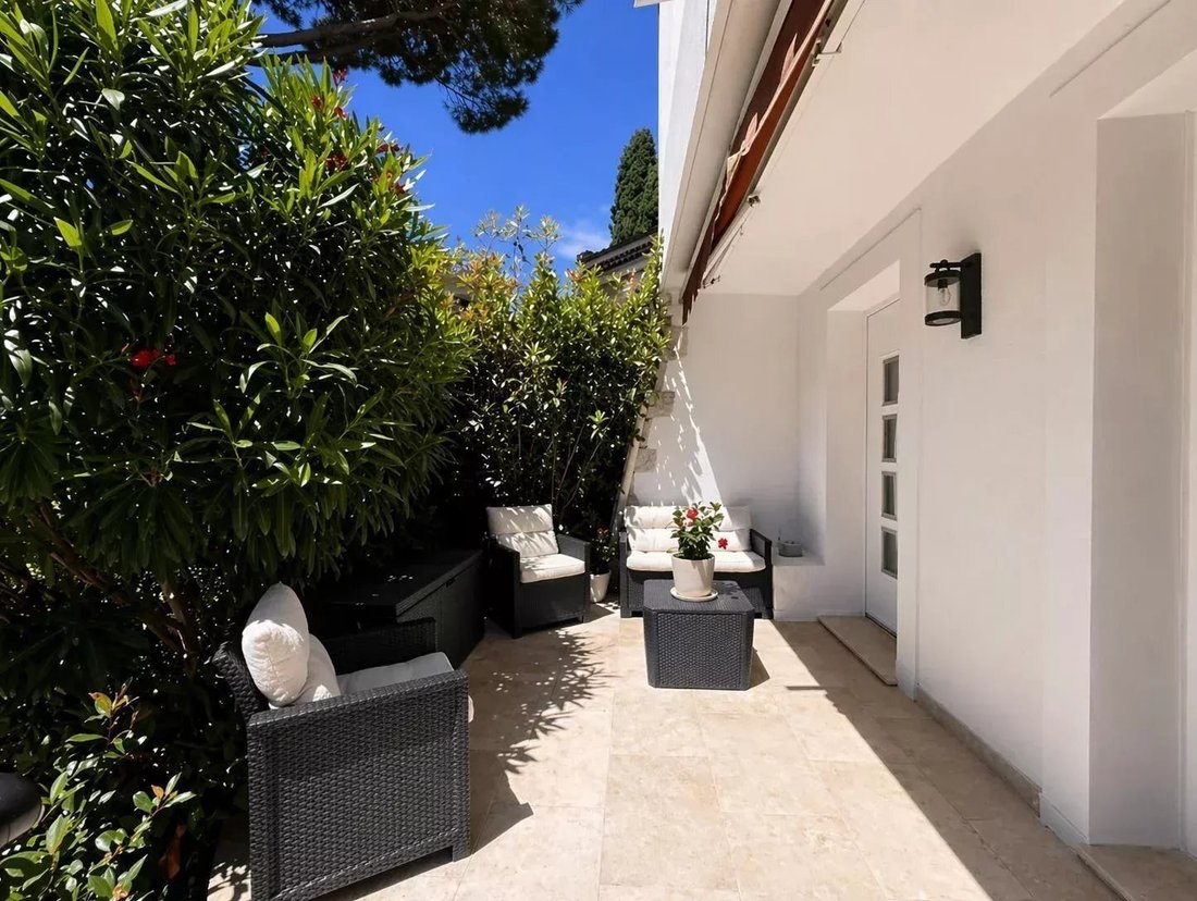 Townhouse in Cannes, Provence-Alpes-Côte d'Azur, France 2 - 17798556