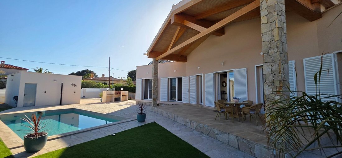 House in les Tres Cales, l'Ametlla de Mar, Spain 1 - 17799470
