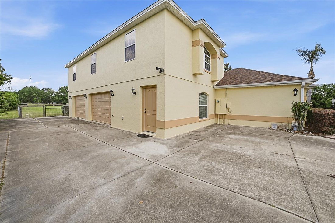 House in Wildwood, Florida, United States 3 - 17795155