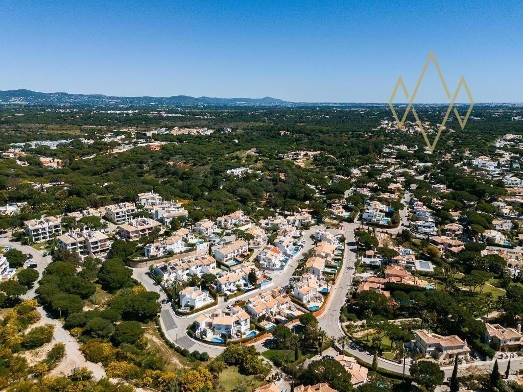 Townhouse in Vale do Lobo, Almancil, Portugal 2 - 17797884
