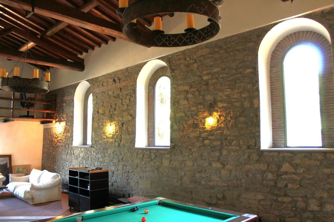 Villa in Vicchio, Tuscany, Italy 4 - 17799207